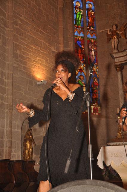 min 2011 08 14 gospel 086